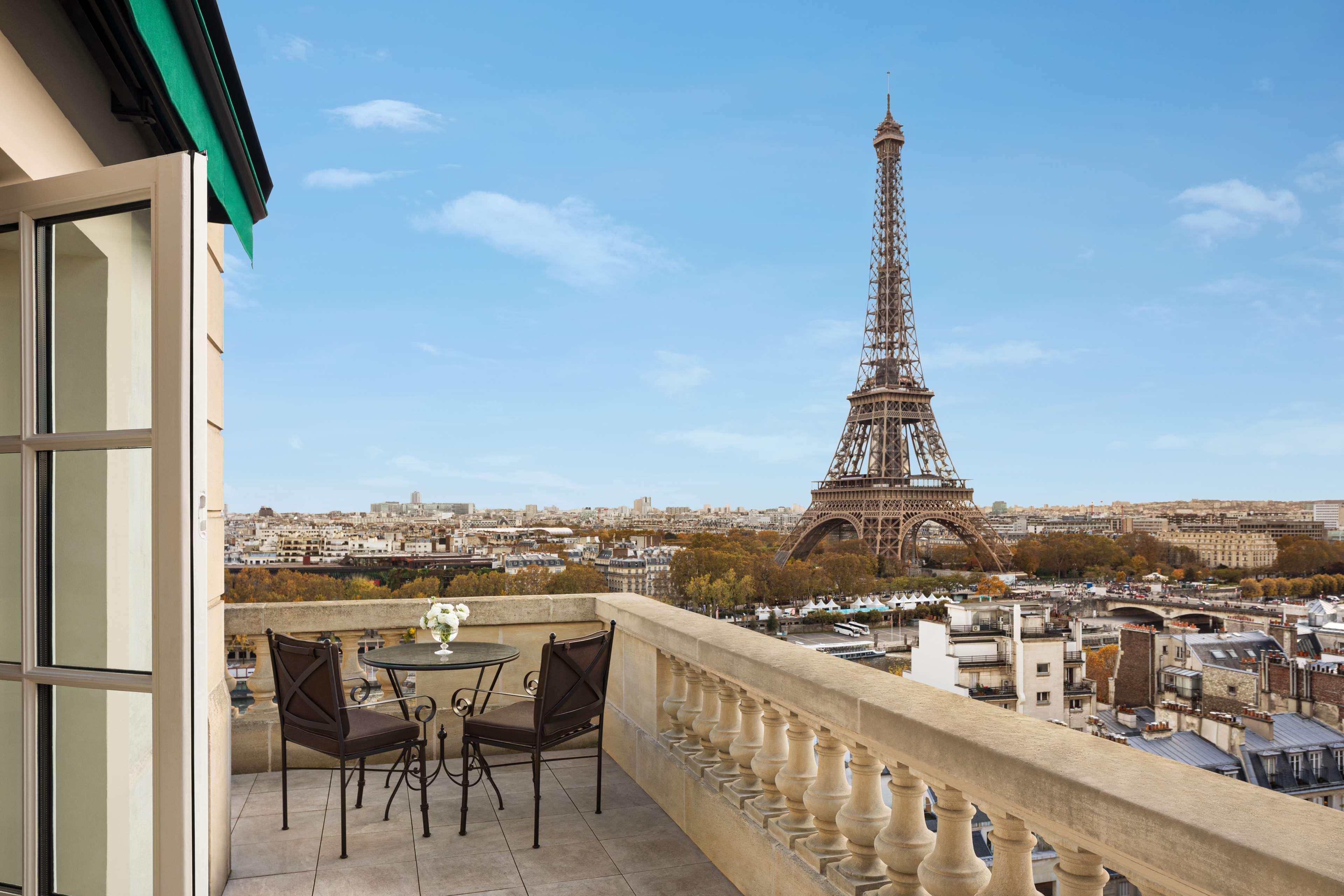 Shangri-la Hotel Parijs